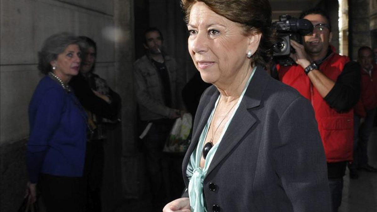 Anulada la fianza de 29 millones que Alaya impuso a Magdalena Álvarez