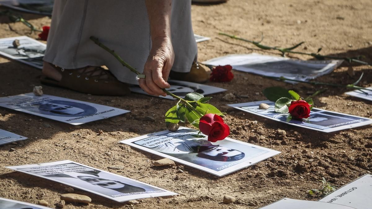 Acto por el Día de las Víctimas del Franquismo en el Cementerio de la Salud