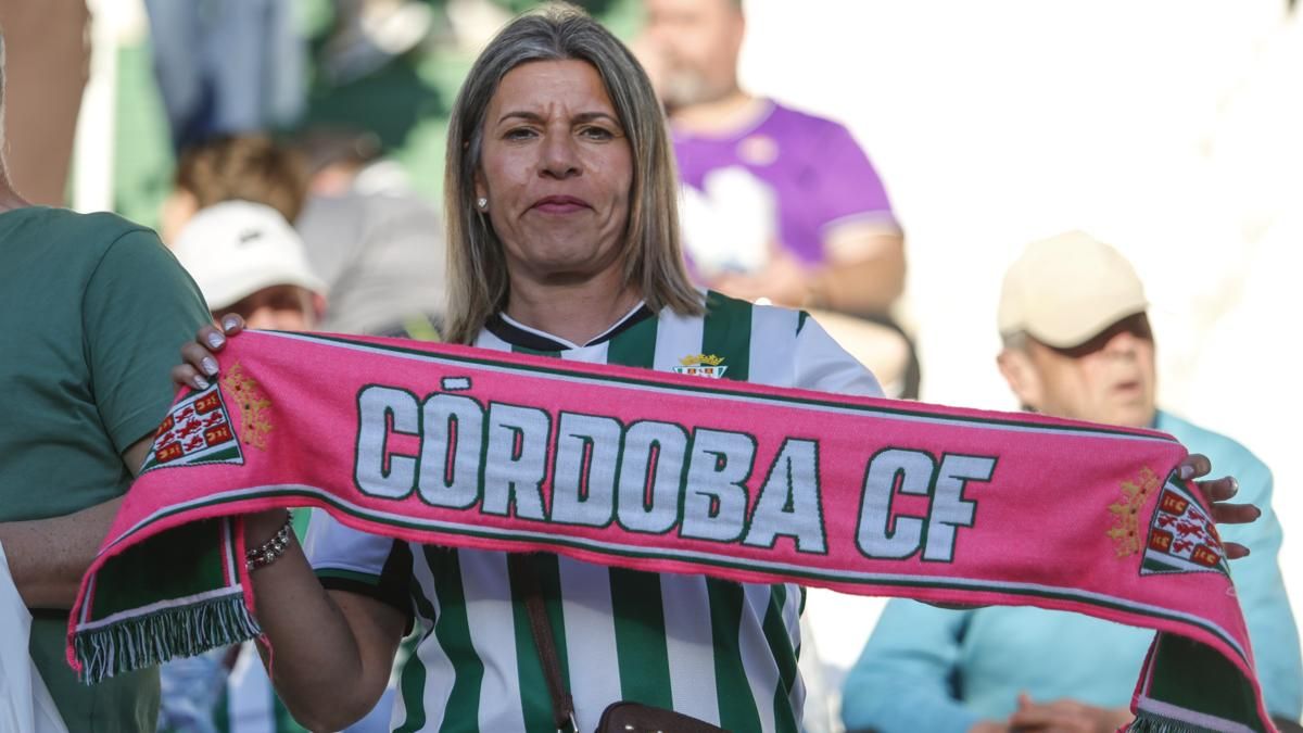 Grada Blanquiverde del Córdoba CF - CD Mirandés