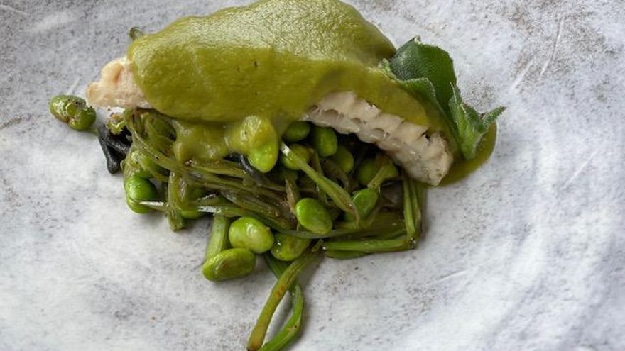 Raya con edamame y wasabi