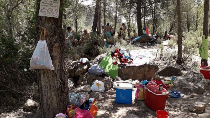 Las Chorreras del Cabriel o poner coto al turismo de masas: "Consumimos naturaleza como si fueran cervezas"