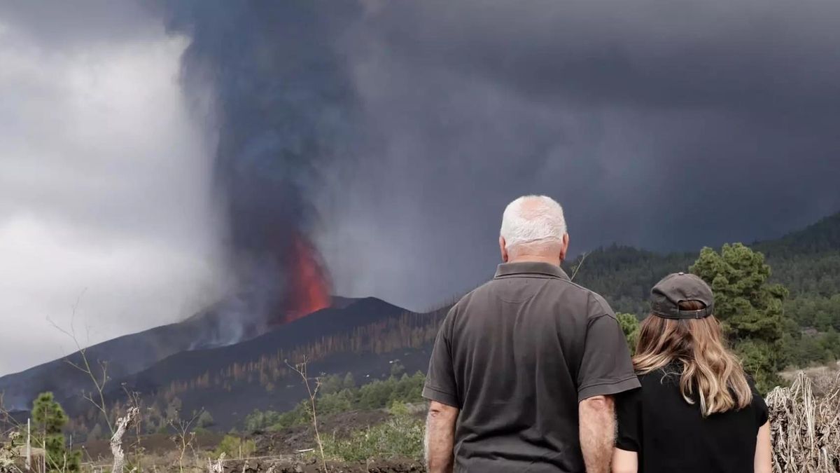 Imagen de archivo del Volcán Tajogaite, en plena erupción, desde Las Manchas. (Foto: Claudia Pais García)