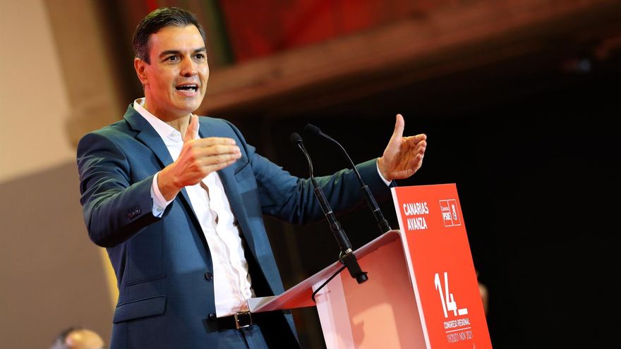 Sánchez pone la crisis de La Palma como ejemplo de unidad institucional y anuncia una conferencia de presidentes en la isla