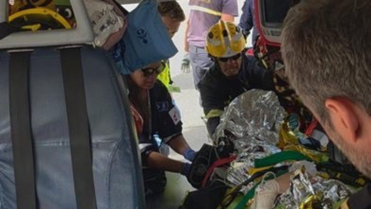 Herido grave un motorista tras sufrir una caída en una carretera rural de San Bartolomé de Tirajana