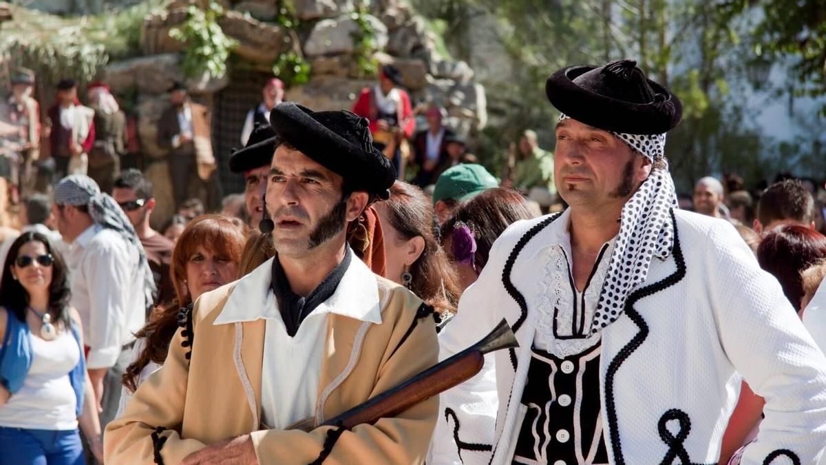 Cientos de vecinos y actores harán de bandoleros y tomarán las calles de este pequeño pueblo gaditano para recrear un episodio de 1832
