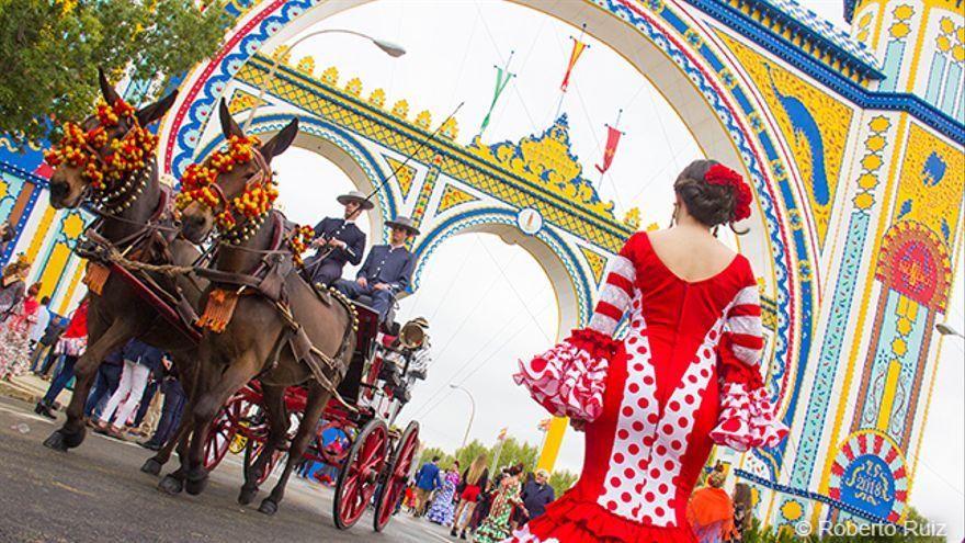 Espadas avisa de que no se harán ni "sucedáneos" ni "experimentos raros" con la Feria de Abril para blindarla ante la Covid