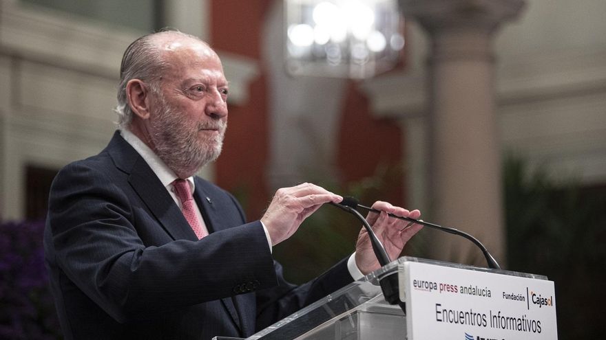 Villalobos enfila su epílogo en la Diputación de Sevilla: "Bien está lo que bien acaba"