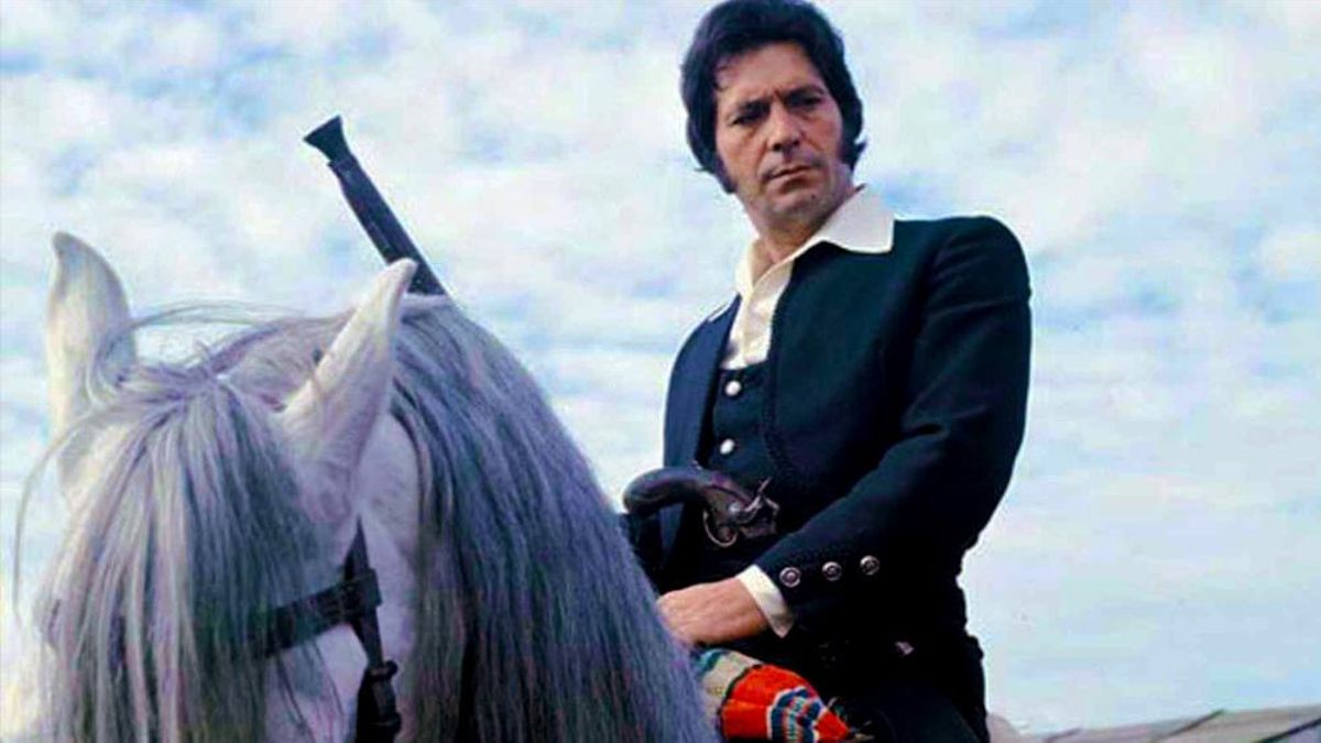 'Curro Jiménez' cabalga este verano en TVE, con su reposición completa en la sobremesa de La 2