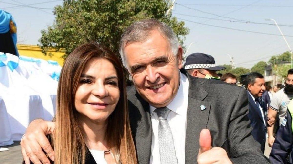 La diputada Gladys Medina junto al gobernador tucumano, Osvaldo Jaldo