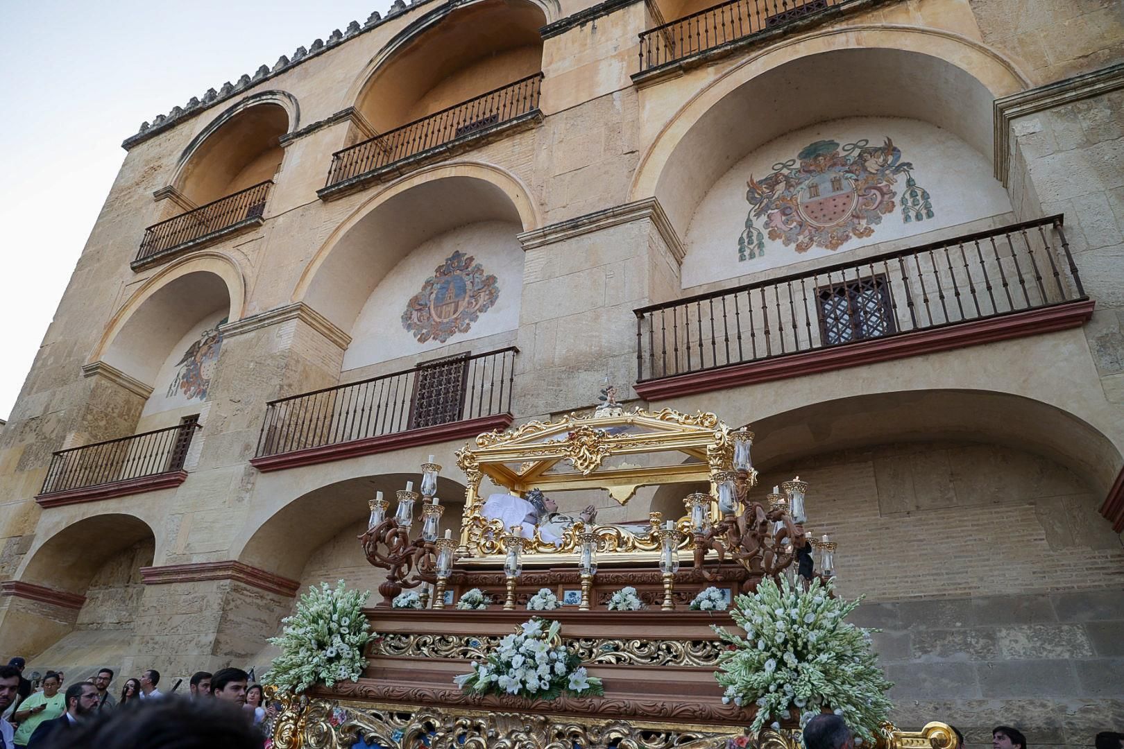 La procesión de la Virgen del Tránsito de Córdoba, en imágenes