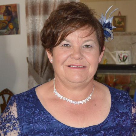 Juana Martín-Maestro, la mujer que ayudó a Fernando Fernán Gómez y a su equipo a organizar a los vecinos y vecinas del pueblo que aparecieron como figurantes en la película