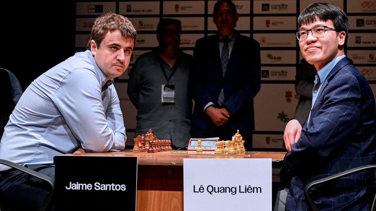 Jaime Santos y Lê Quang Liem en la final del Magistral de Ajedrez de León.