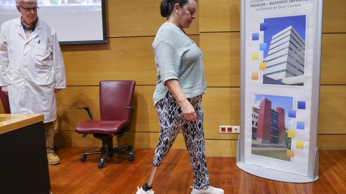 María Isabel durante la rueda de prensa que ofreció este martes junto al equipo facultativo que llevó a cabo su operación