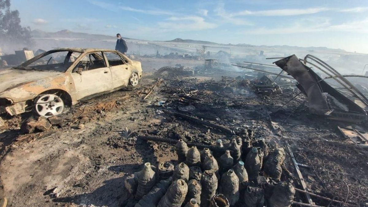 Estado en el que ha quedado el asentamiento de Níjar tras el incendio