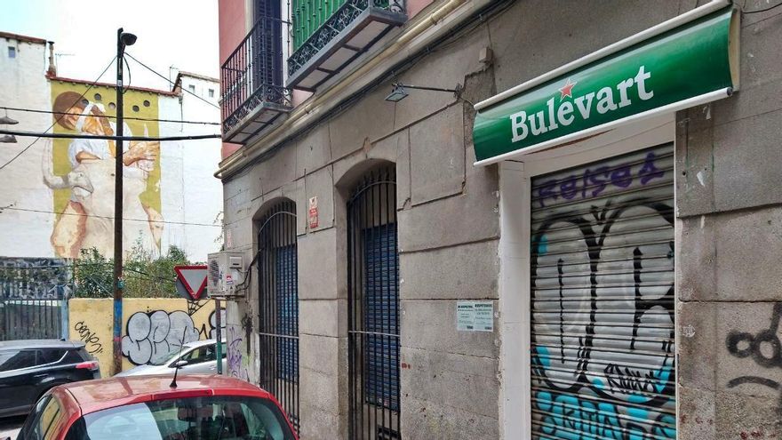 El regreso a Malasaña de dos 'afters' clausurados martiriza a los vecinos pese a los controles policiales