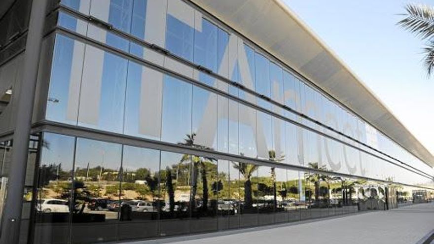 La Institución Ferial Alicantina reclama en el juzgado una deuda del PP de 8.359 euros de hace más de una década