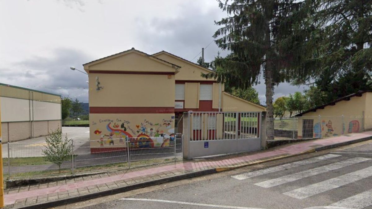 Los recortes de la Junta en Educación se ceban con las escuelas de Noceda del Bierzo y Vega de Espinareda unificando aulas