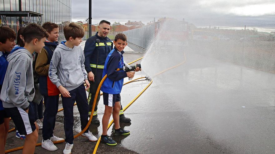 Los escolares de León aprenden sobre el fuego en la Semana de la Prevención de Incendios