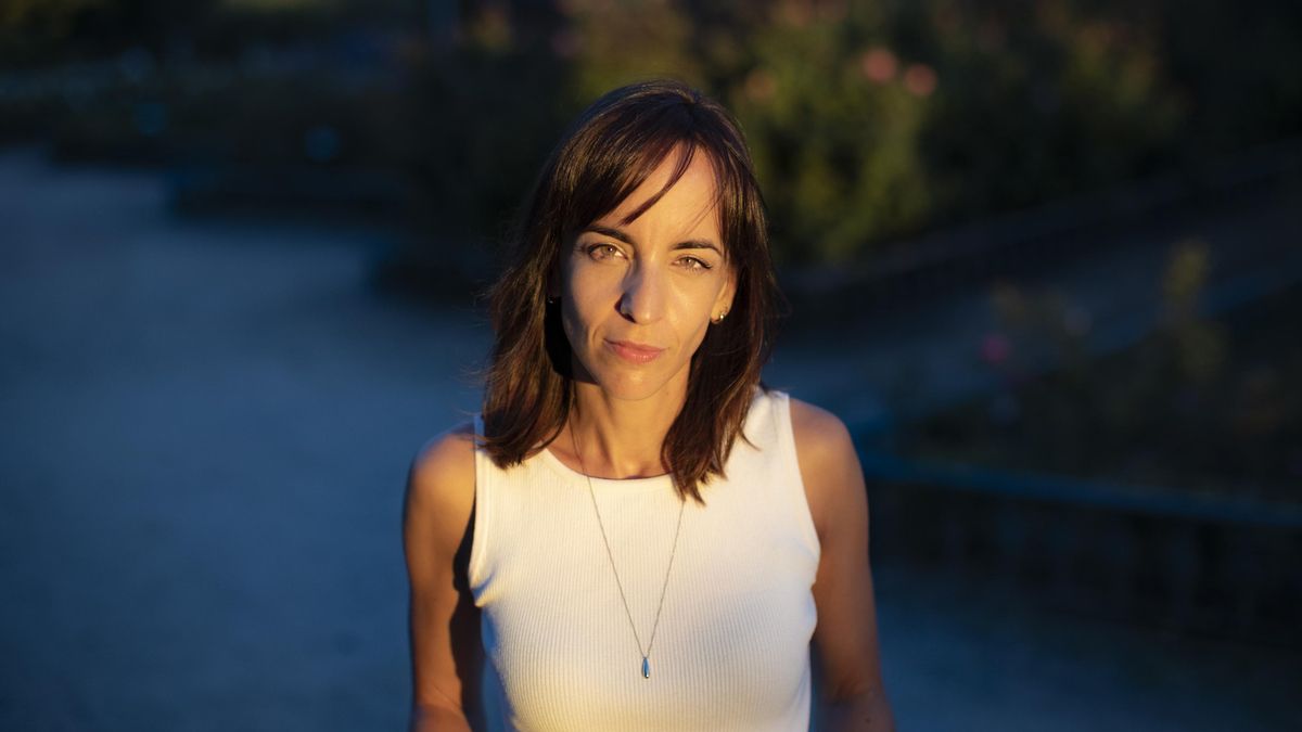 La escritora Marta Jiménez Serrano firma 'Oxígeno'