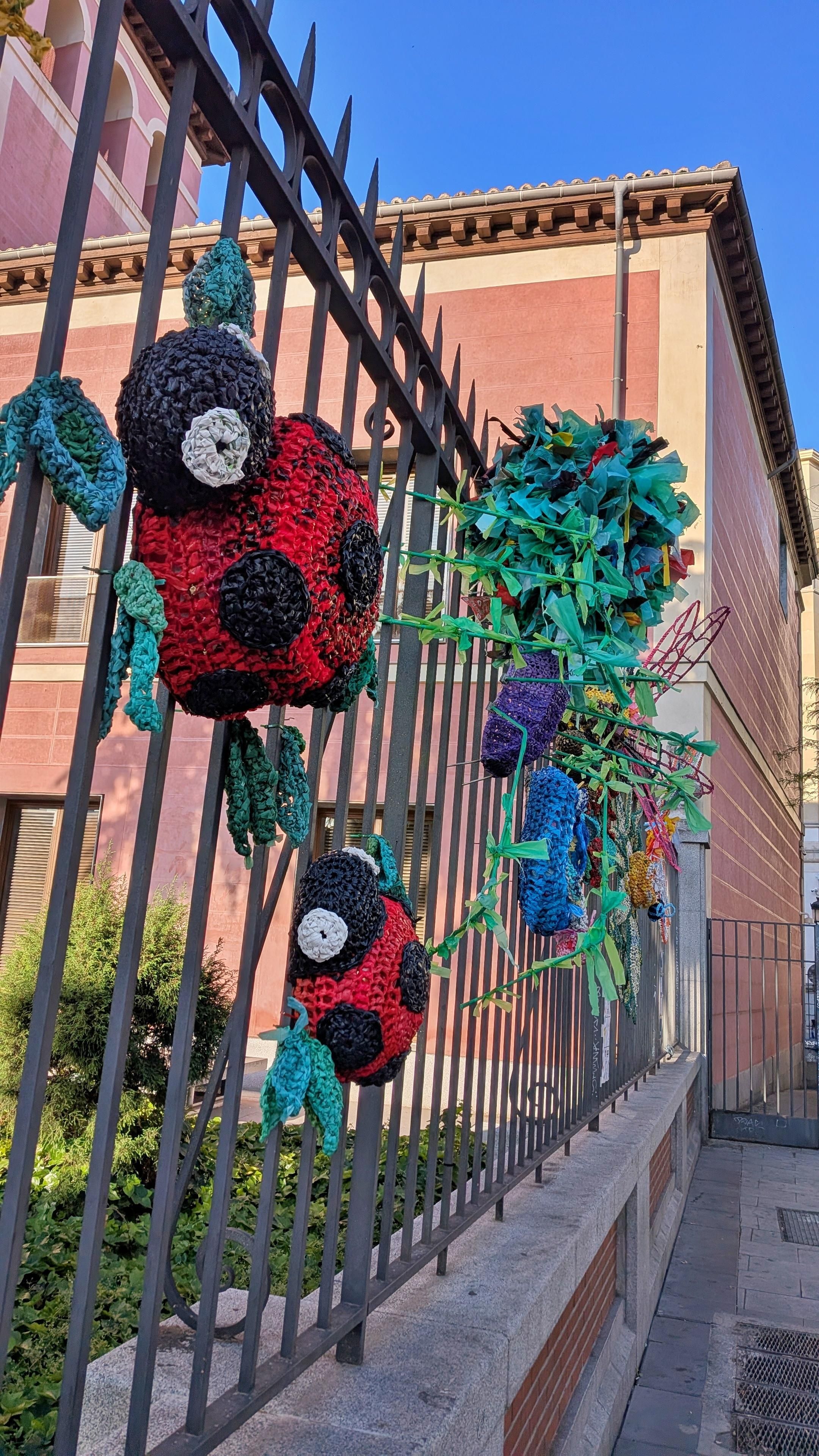 Premio del Público Pinta Malasaña 2026, Las Enganchadas