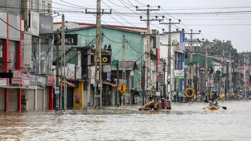 Sri Lanka eleva a 334 los muertos y 370 los desaparecidos por las fuertes inundaciones
