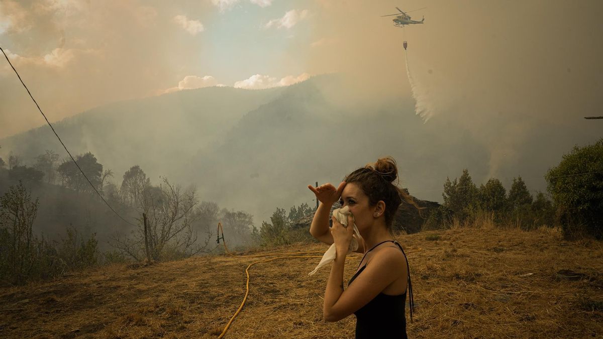 Declarado nivel 2 en un incendio en la localidad lucense de Pantón por la proximidad del fuego a las casas