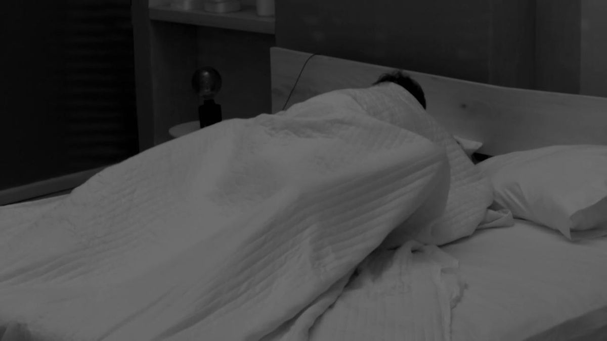 'La isla de tentaciones 10' tuvo su primera noche de sexo, un castigo imperceptible y el adelanto de una fuga masiva