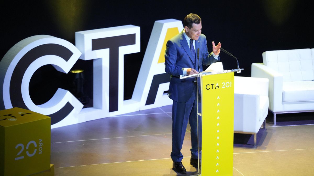 El presidente andaluz, Juan Manuel Moreno, en un momento de su intervención.