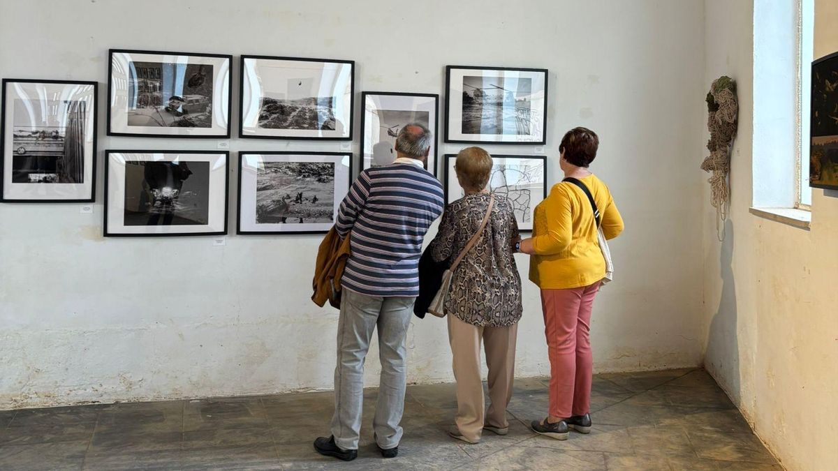 Exposició de fotografies de la catàstrofe del 29-O a Xiva.