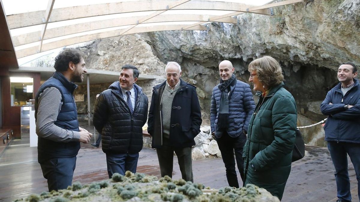 Mañanes anuncia la redacción del proyecto del Centro de Interpretación de Monte Castillo en 2018