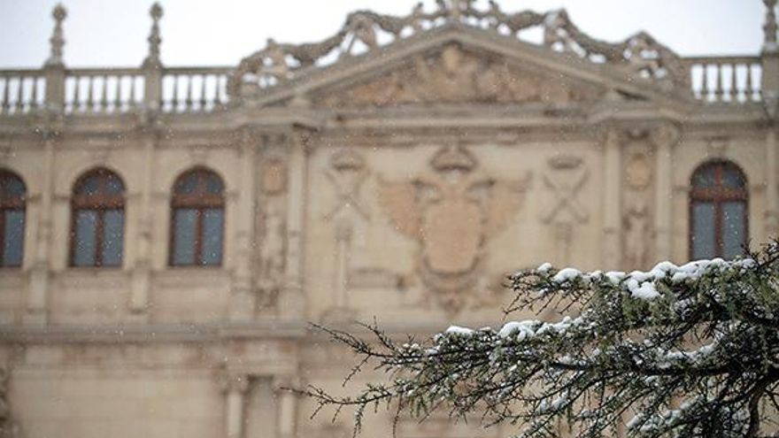 La UAH mantiene la suspensión de la docencia presencial por la nieve