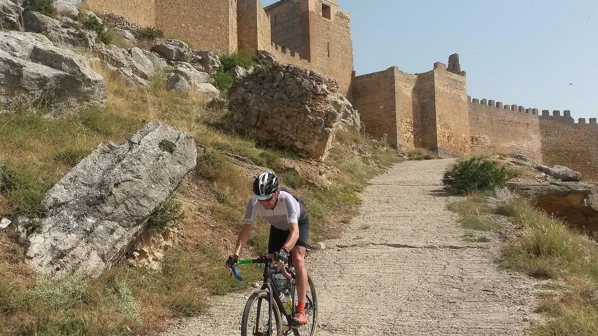 El proyecto comenzó con una experiencia piloto en 2021 y ha cristalizado en una oferta específica para quienes practican cicloturismo sobre bicicletas gravel.
