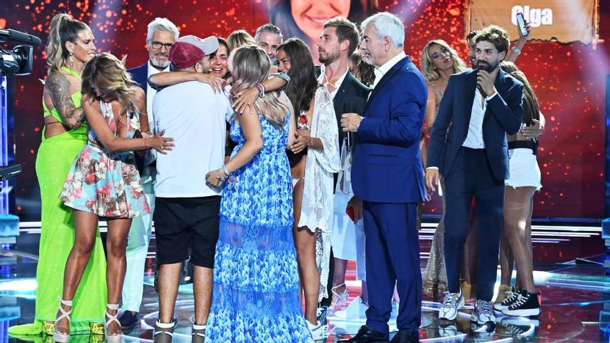 Celebración de la victoria de Olga en 'Supervivientes 2021'
