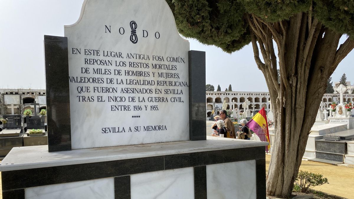 Estado y Diputación plantean exhumar en solitario la mayor fosa de Sevilla para sortear el bloqueo "ideológico" del PP