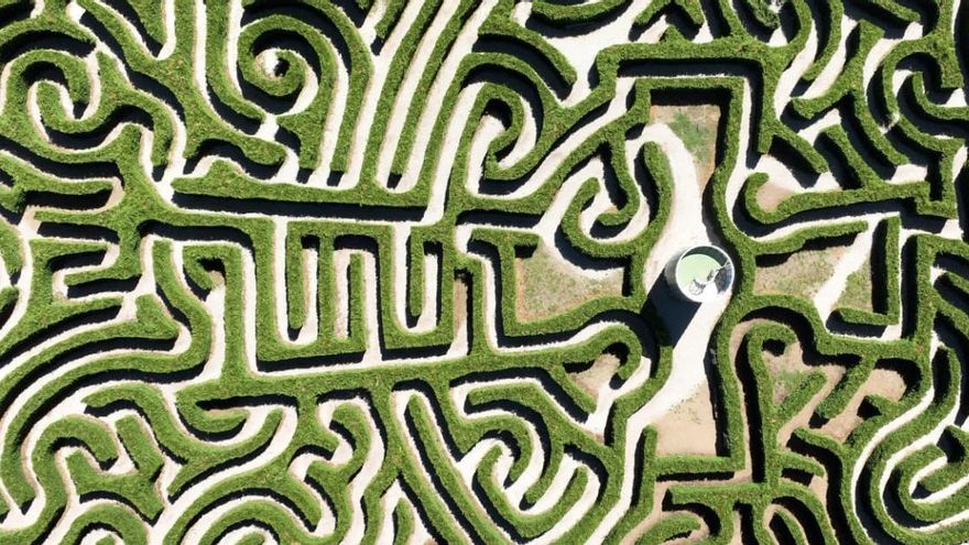 Perderse en el laberinto más grande de España: tiene 6.000 metros cuadrados, es de inspiración celta y está en Galicia