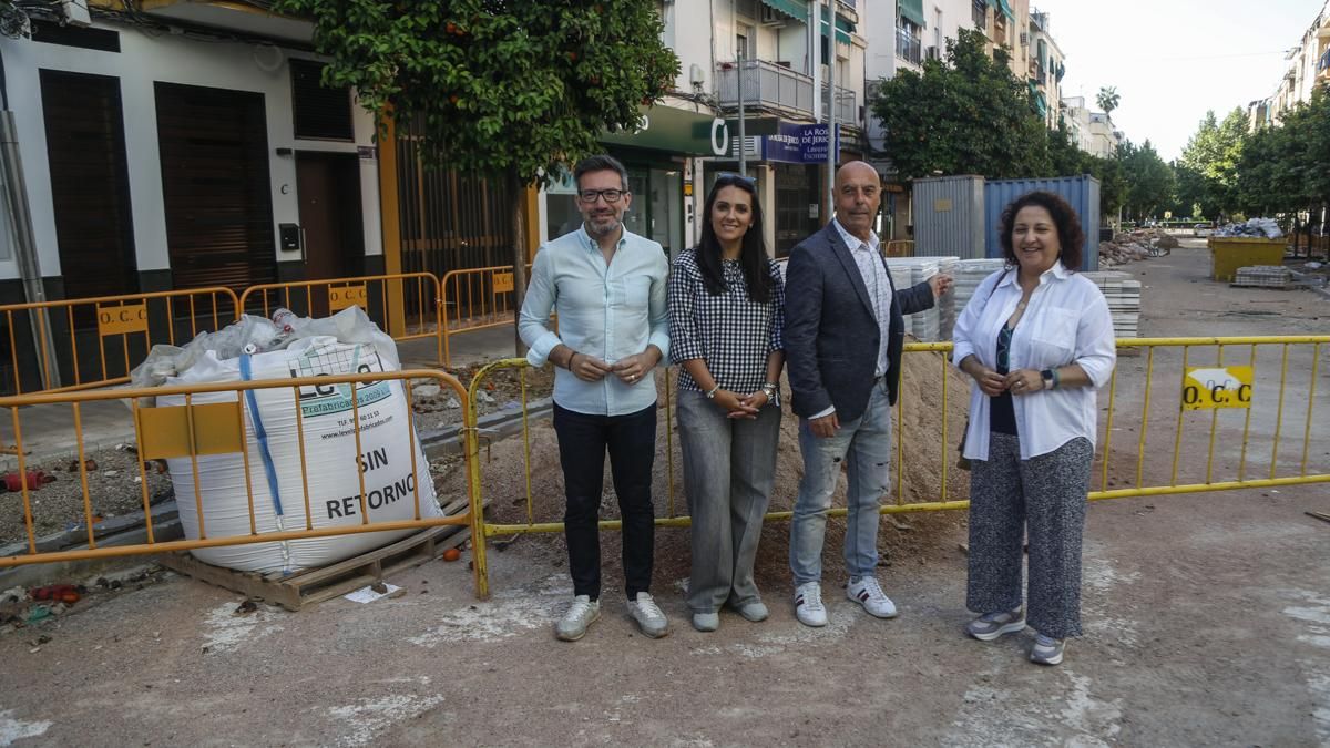 Obras paradas en la avenida de la Viñuela