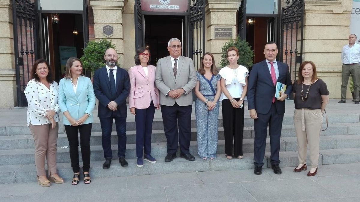 Ramírez de Arellano destaca que la contribución de las mujeres al PIB se ha duplicado en cuatro décadas y supera el 40%