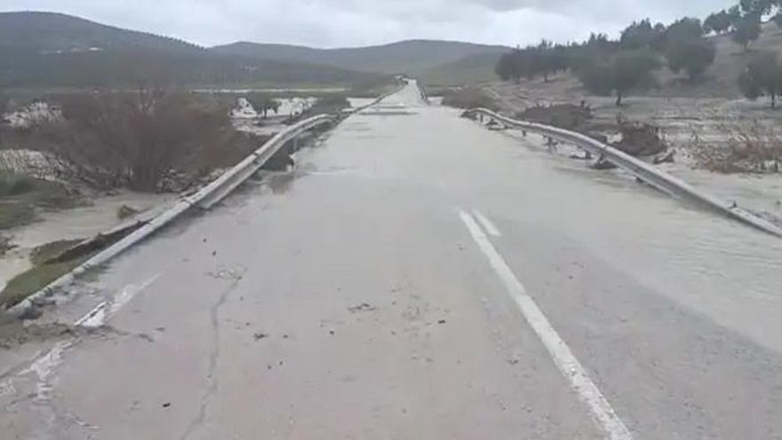 Inundación de la A-3125, en una imagen de archivo.