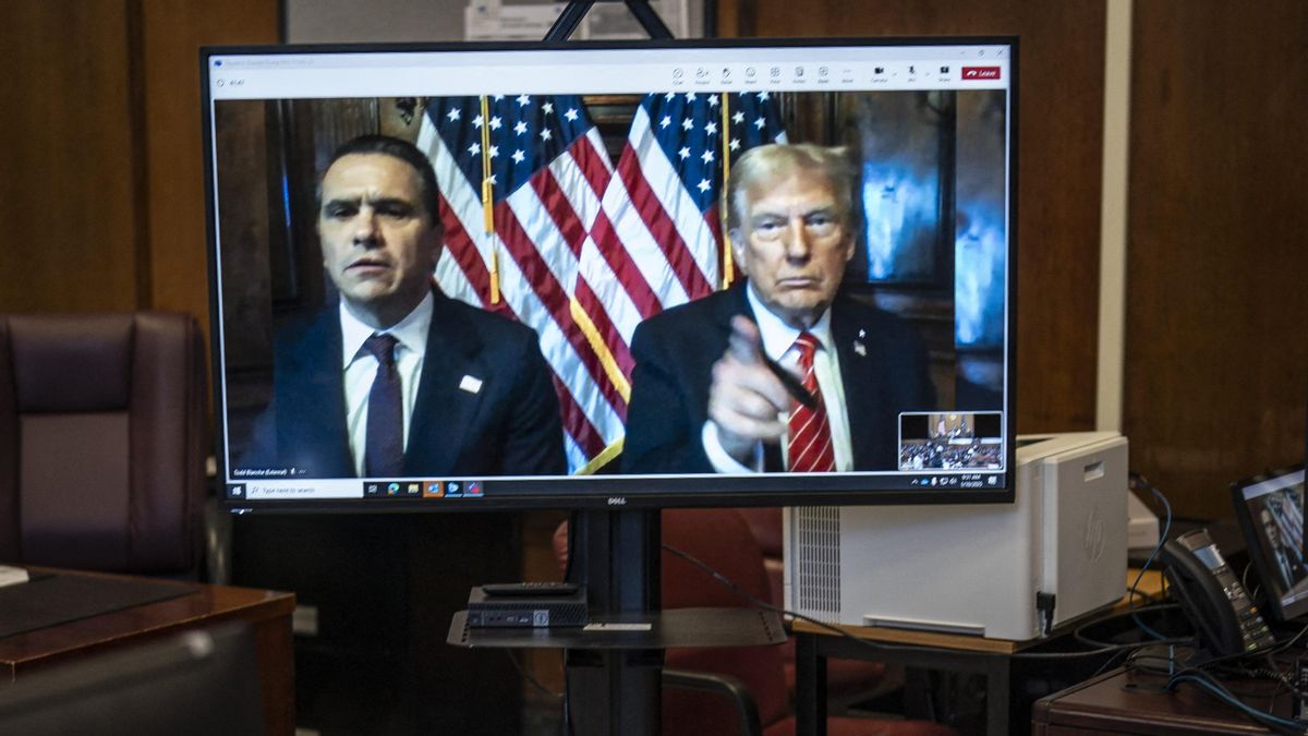 Trump crea un fondo de 1.700 millones para compensar a sus aliados de supuestas "persecuciones" por Biden
