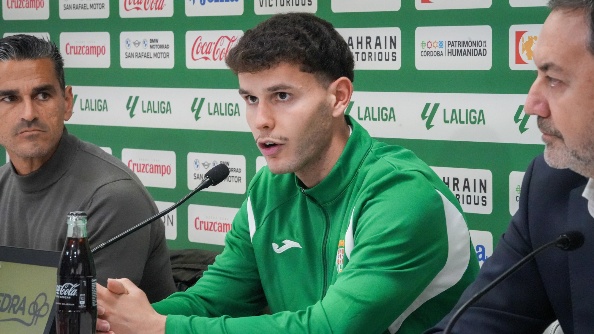 Presentación de Trulli como nuevo jugador del Córdoba CF