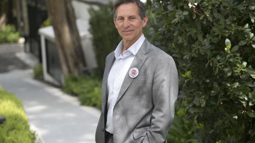 Paul Mischel, el científico que halló el ADN tras los tumores más agresivos: "Pequeñas piezas no siguen las reglas"