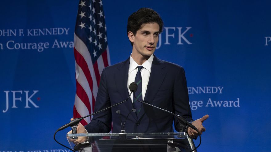 La dinastía Kennedy continúa: poder, tragedias y un nuevo rostro en la política