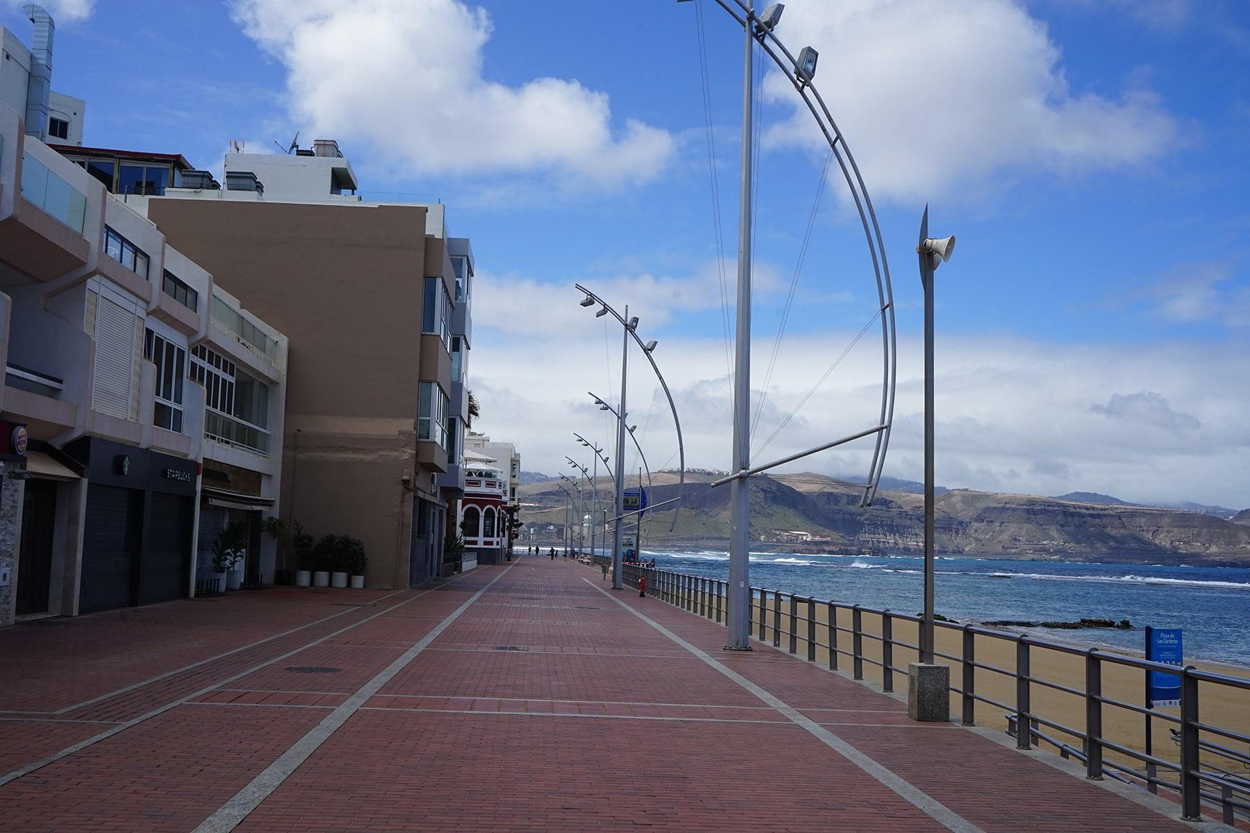 Paseo de Las Canteras.