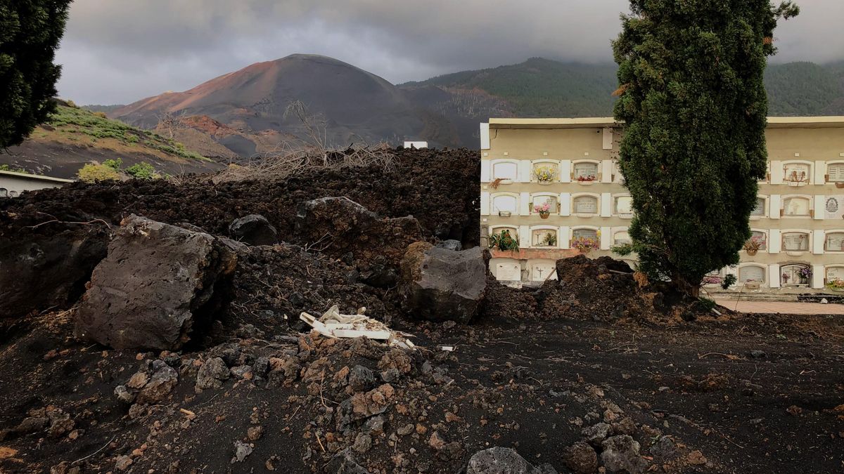 Cementerio, sepultado por la lava.