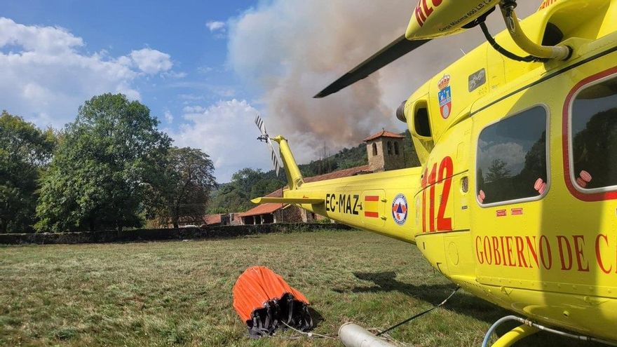 Cantabria mantiene un incendio activo, otro estabilizado y seis controlados