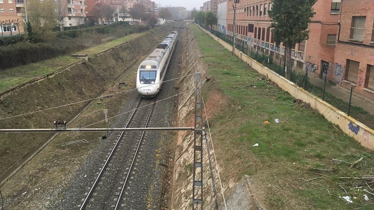 Adif adjudica la redacción del proyecto de mejora del tramo ferroviario Castejón-Logroño