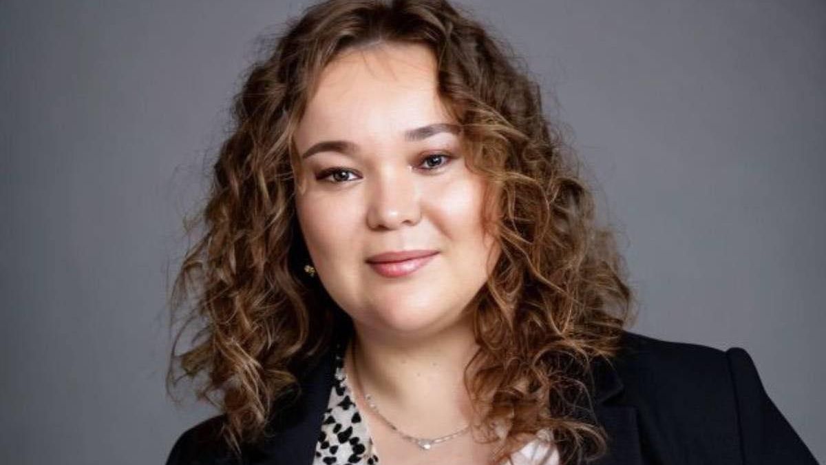 La investigadora palmera Melanie Calero, galardona por el uso de IA en la detección del riesgo de suicidio en adolescentes