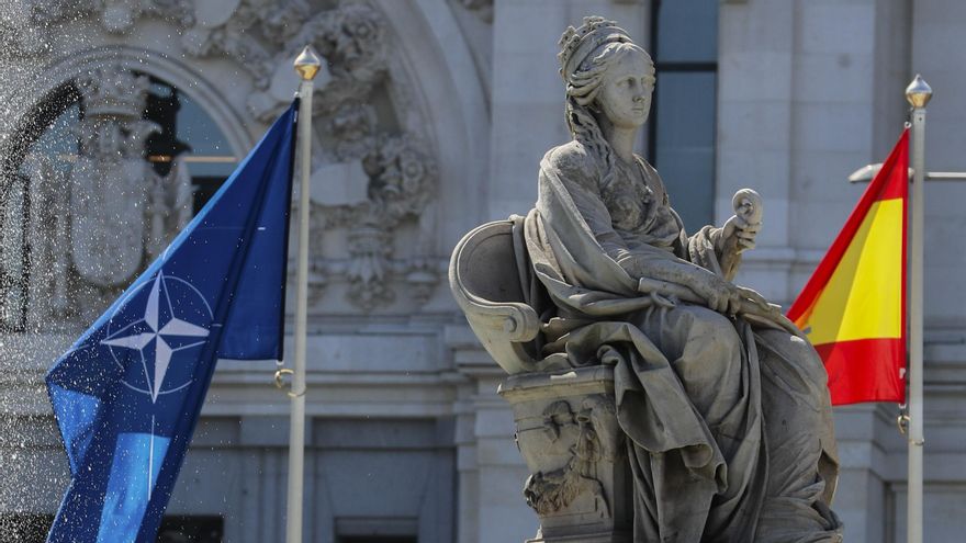 El Supremo obliga a los funcionarios jubilados de la OTAN a pagar IRPF por su pensión