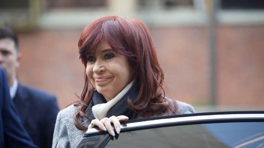 Cristina Fernández de Kirchner tiene lista para el PJ: la acompañan Mayans y Corpacci