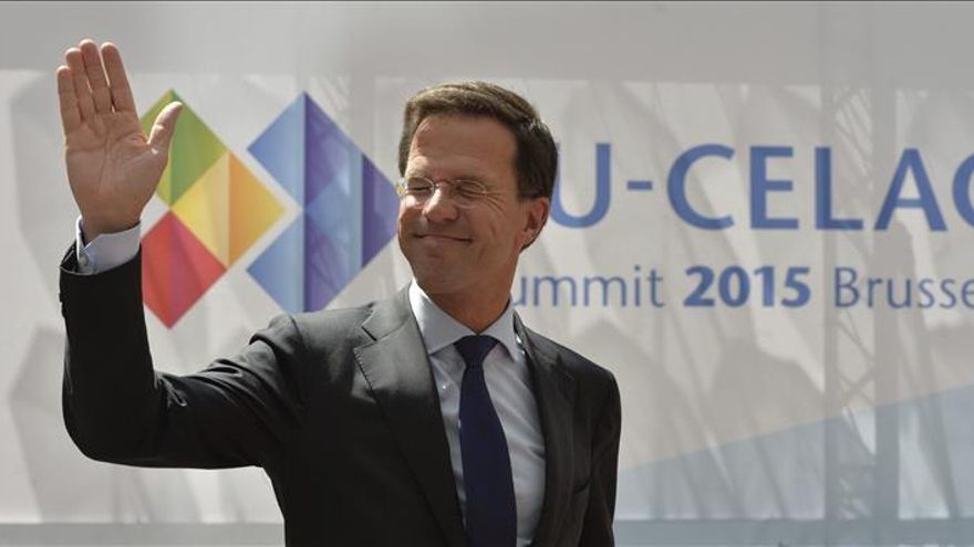 Un tribunal ordena al Gobierno de Holanda reducir las emisiones contaminantes el 25 por ciento